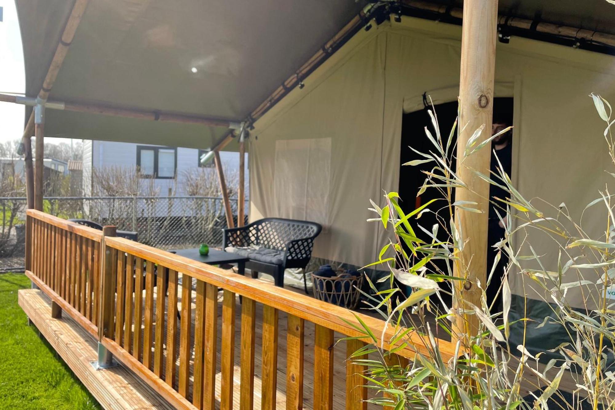 Camping De Hof van Eeden Hotel Warmond Kamer foto
